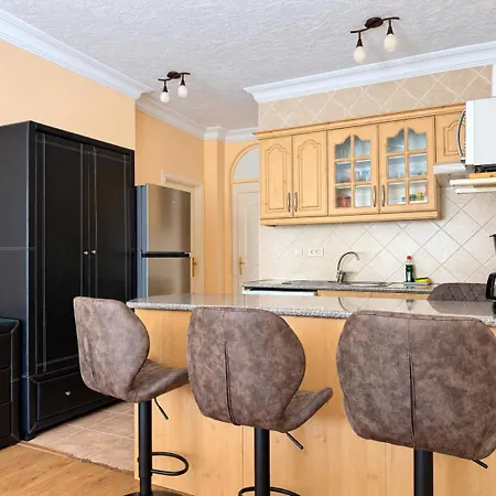 Orlando Very By Altamarhomes Costa Adeje (Tenerife)